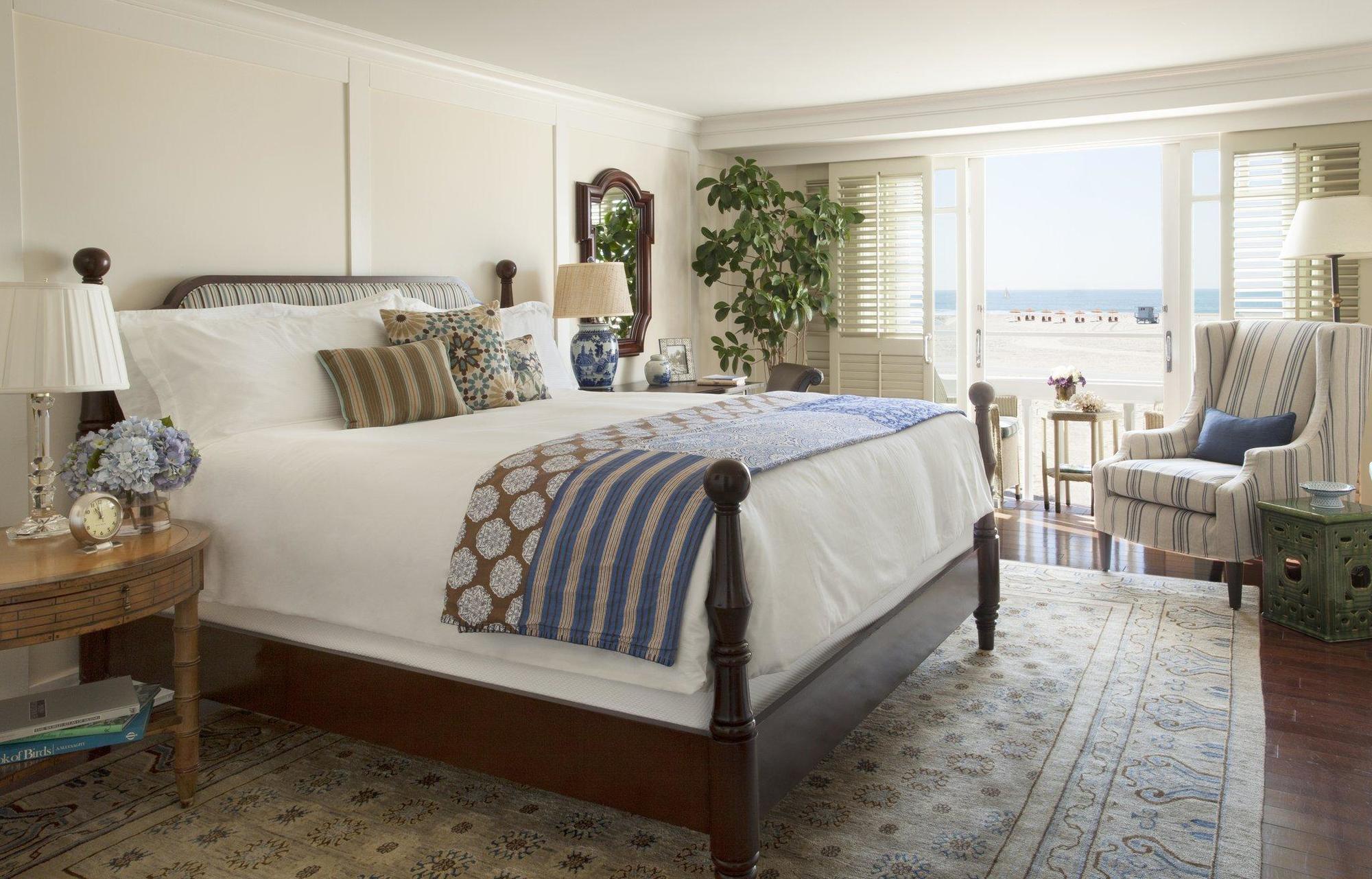 Hotel Shutters On The Santa Monica
